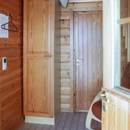 Holiday home Alppi 6b Paritalo By Interhome